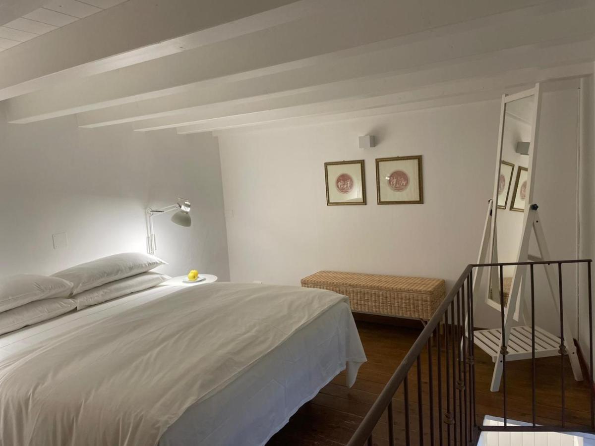 Apartament Ortigia_corte D'avolio